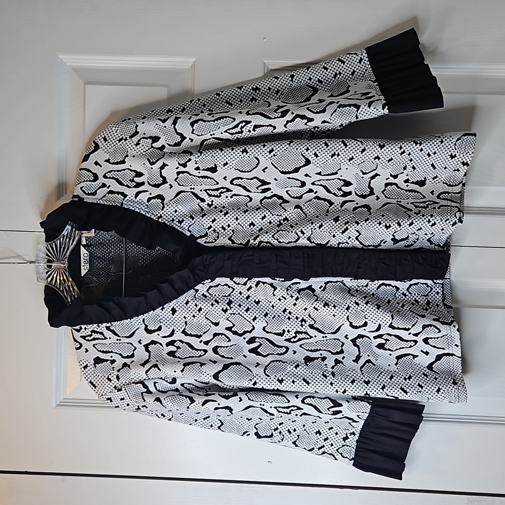 Stera Black White Button Down sreachers Shirt Sz L